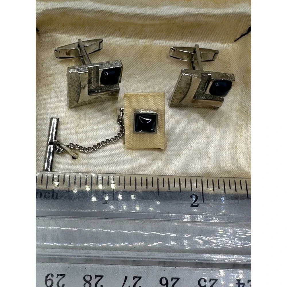 Kasmir cufflinks Tie Tack Set Blue Stone Square Silver Tone Vintage Boxed